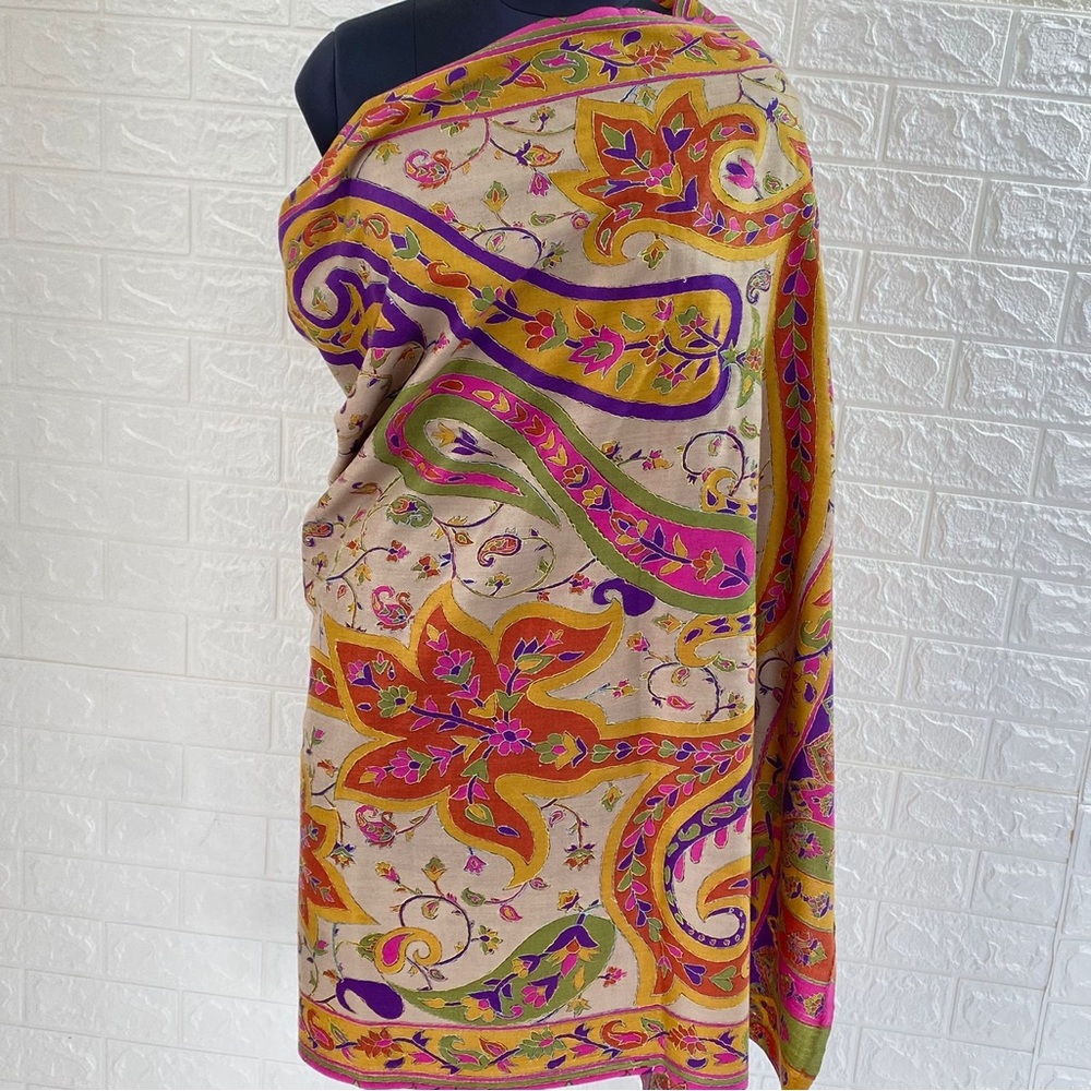Pashmina shawls - Picture 6 of 11